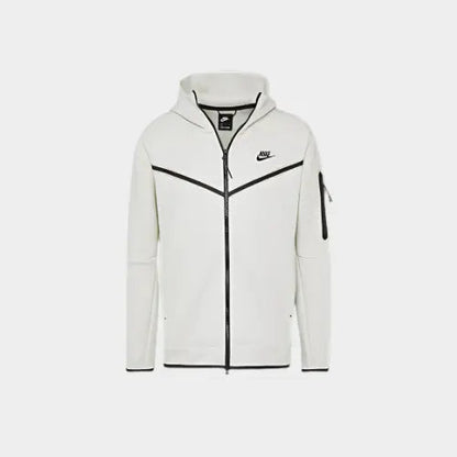 Outfit Tech Fleece Blanc + Casquette Offerte