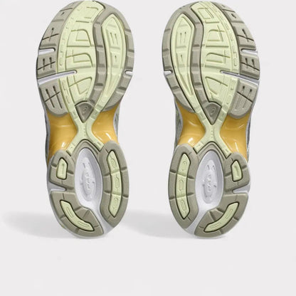GEL-1130 - Silver Yellow (W)