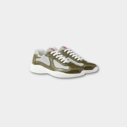 Outfit Prada Kaki + Casquette Offerte