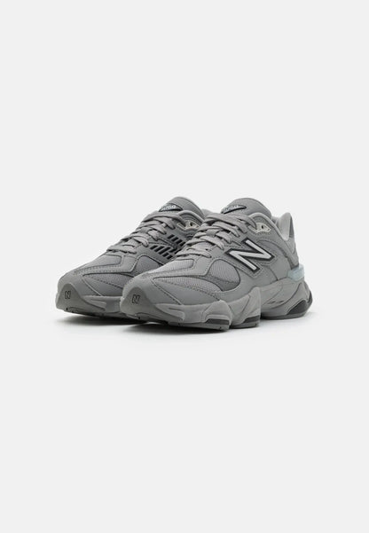 New Balance 9060 Gris