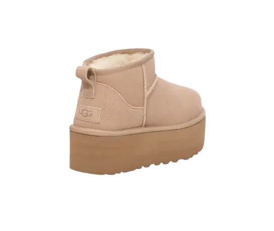 UGG Botte Classic Ultra Mini à plateforme Beige