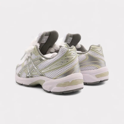 GEL-1130 Dried Leaf Green - Fluffy Laces White