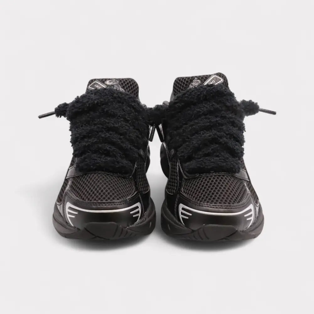 GEL-1130 Black Pure Silver - Fluffy Laces Black