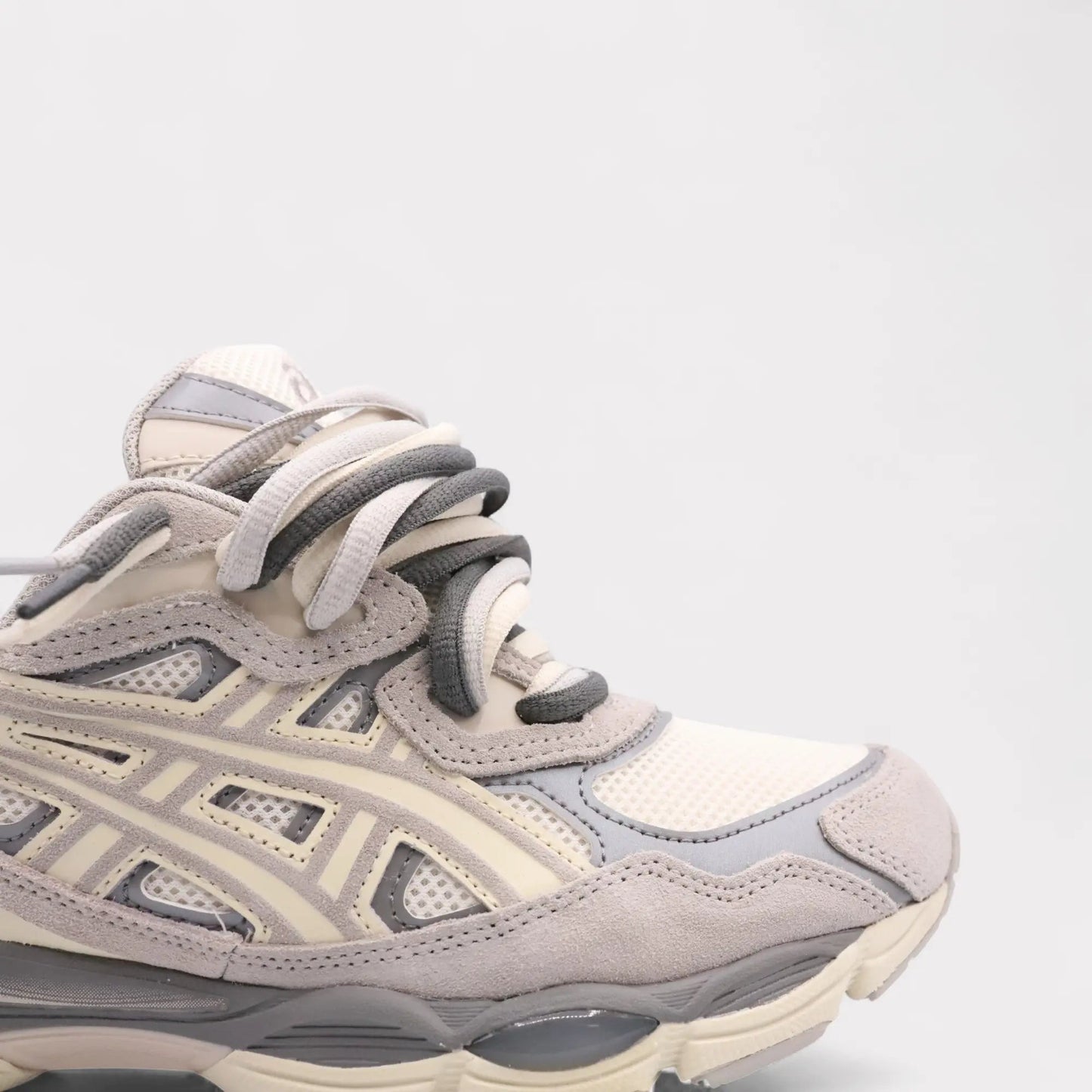 GEL-NYC Oyster Grey - Triple Laces