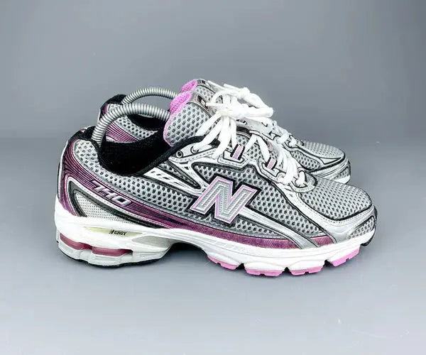 New Balance 740 Rose