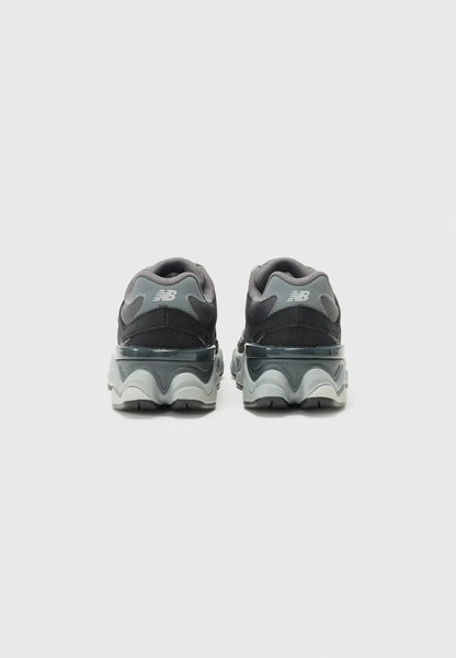 New Balance 9060 Gris Léger