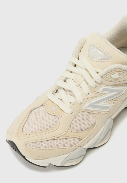 New Balance 9060 Beige