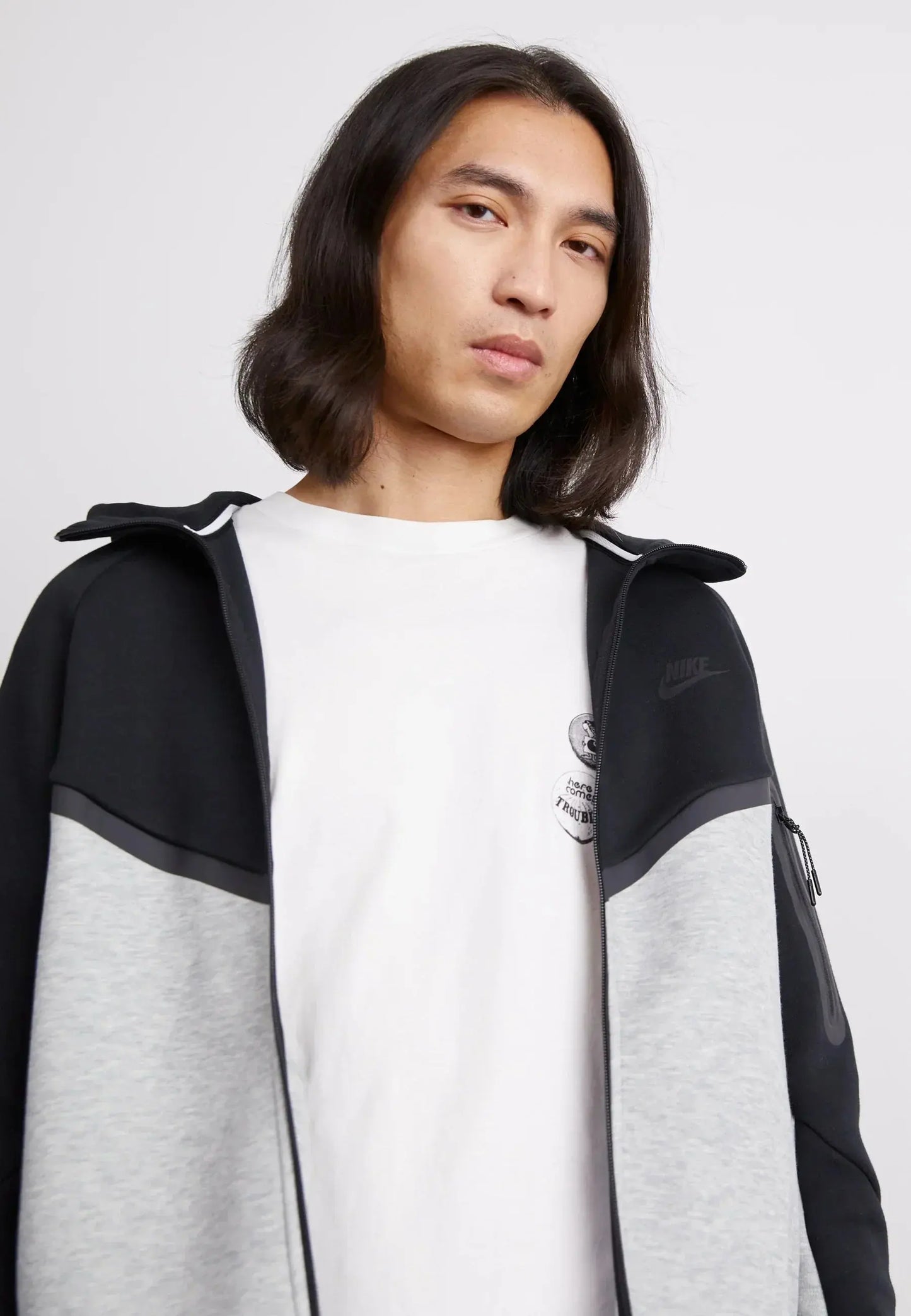 Nike Tech Fleece Zippé Noir Et Gris
