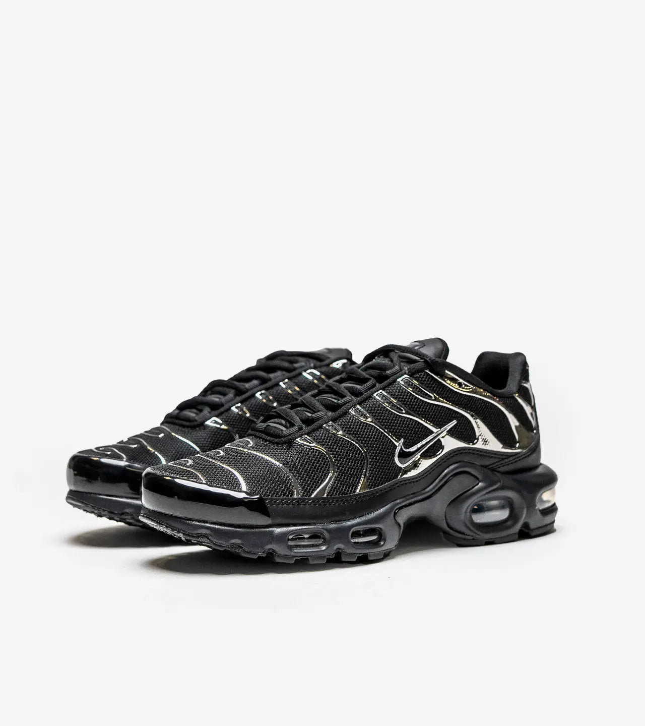 Nike Air Max Plus SE Black Chrome (Women's)