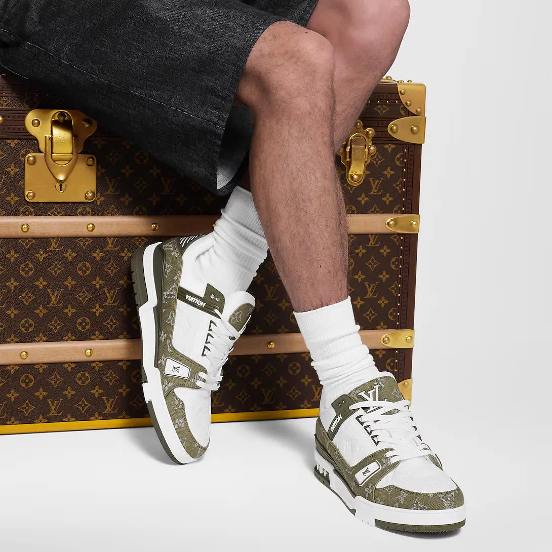 LV Trainer Kaki