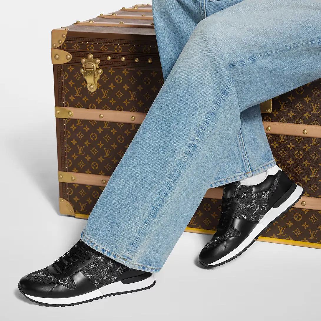 LV Run Away Noir